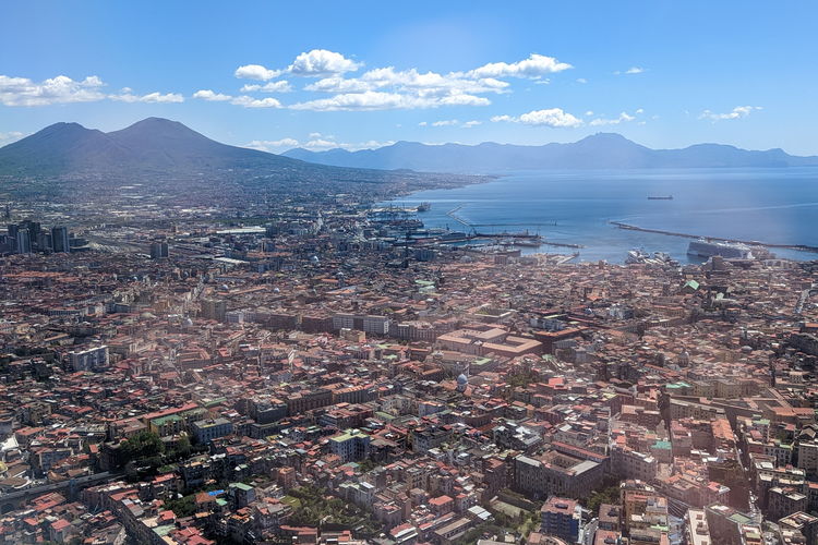 Der erste Blick auf Neapel