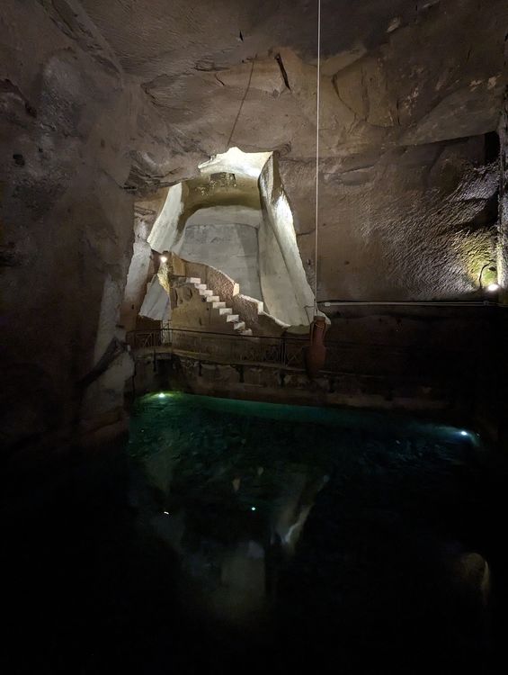 Schon in der Antike wurden die ersten Höhlen unter Neapel gegraben
