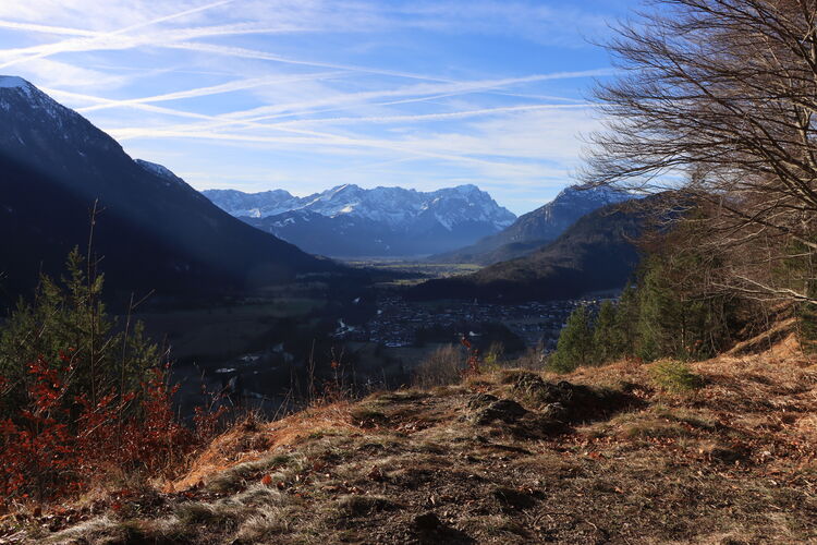 Winterliche Lichtverhältnisse über dem Loisachtal