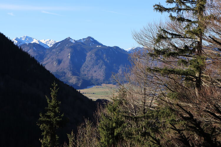 Rückblick zum Laber während des Aufstiegs zum Großen Illing