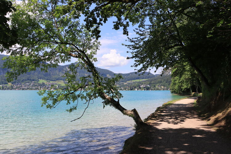 Entlang der Promenade auf dem Weg nach St. Gilgen