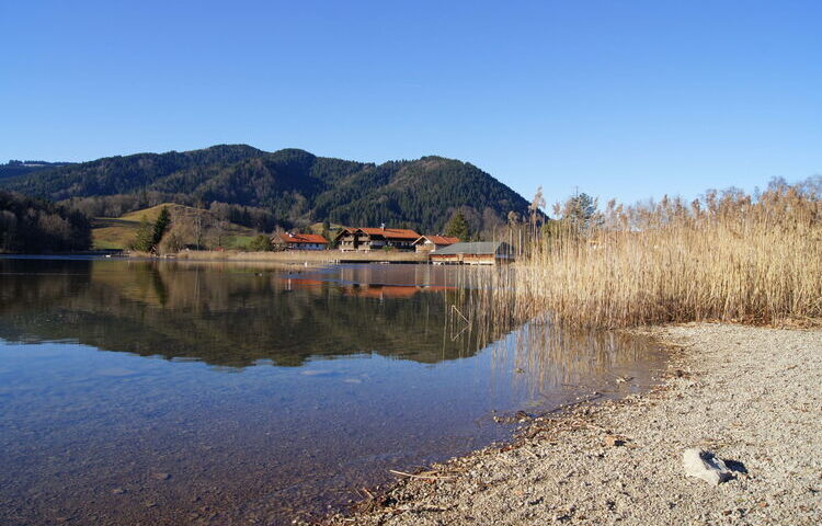 Winterliche Ruhe und Stille am Schliersee