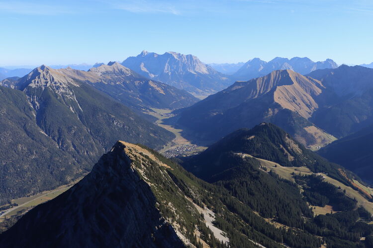 Lange Schatten und dunkle Farben - der Winter steht bereits vor der Tür