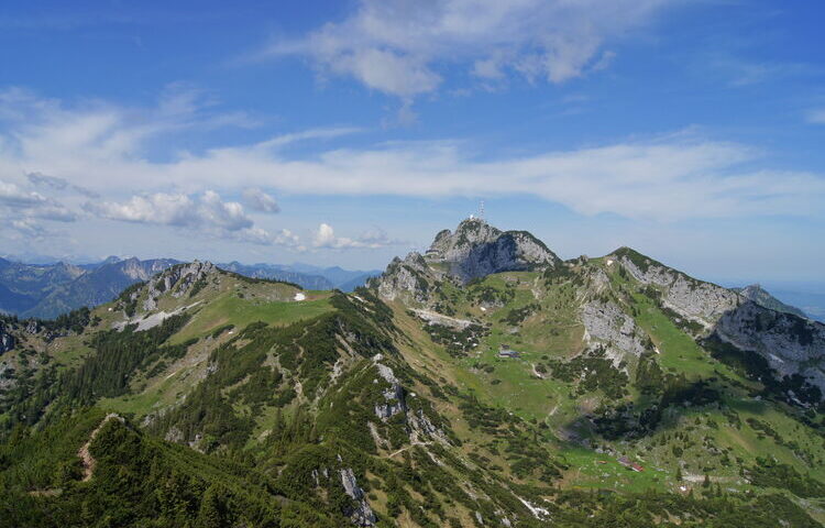 Blick vom Wildalpjoch über den Kammverlauf zum Wendelstein