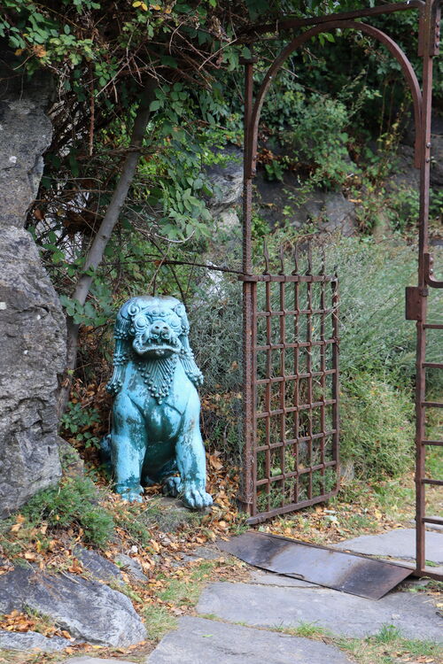 Der Eingang zu Schloss Juval ist mehr oder weniger gut bewacht