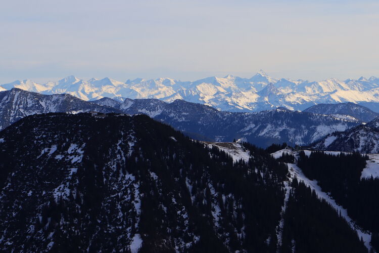 Hinter dem Wallberg kommen gleich die Hohen Tauern