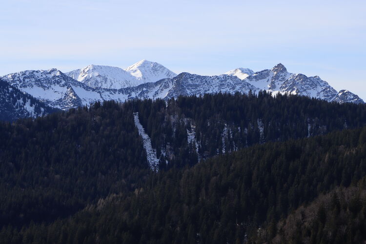 Wenigstens im Estergebirge liegt richtig Schnee ...